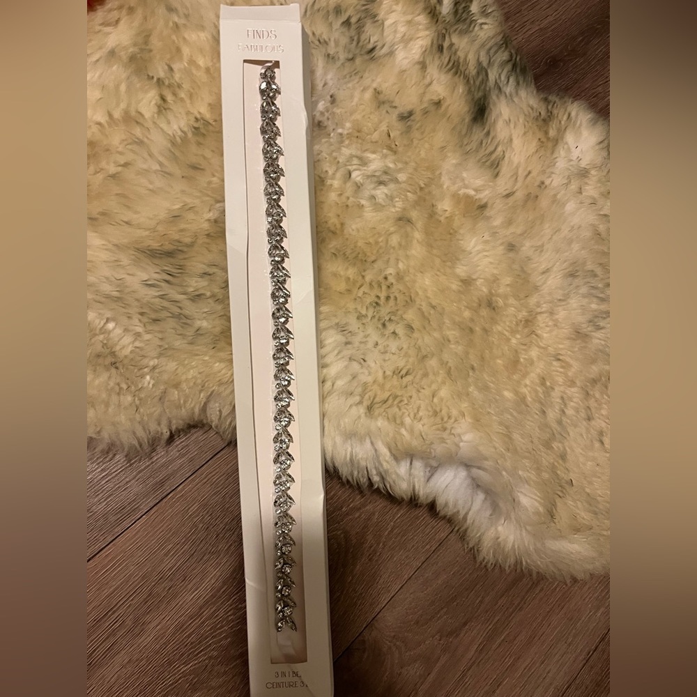 NWT bridal belt